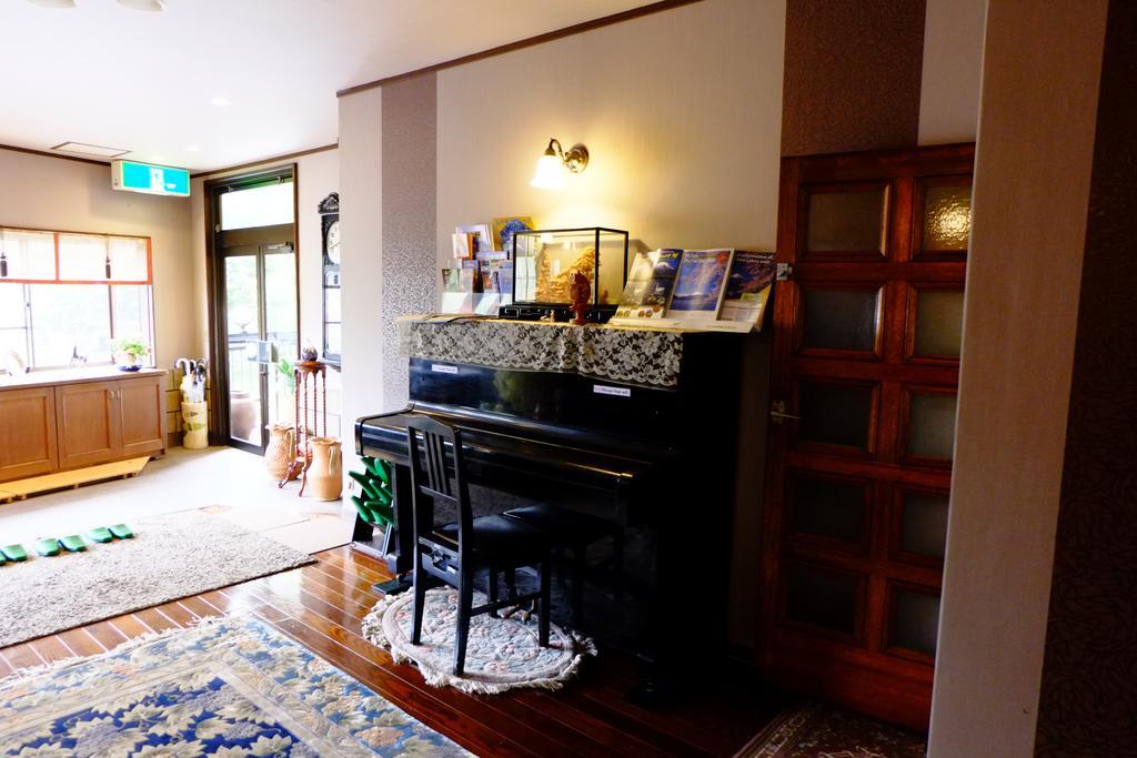 Kikuya Hotel Jamanakako Kültér fotó